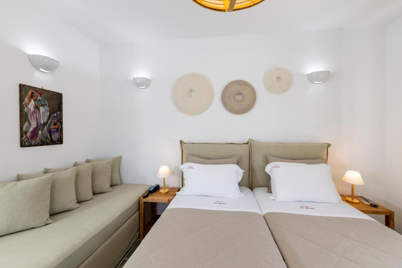 Nymfes Hotel Kamares  Екстериор снимка